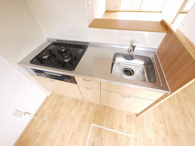 ログメントソファーB棟のキッチン|きれいなキッチンです