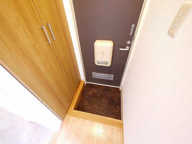 ログメントソファーB棟の玄関|きれいな玄関です