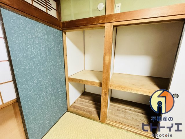 池の本貸家の収納