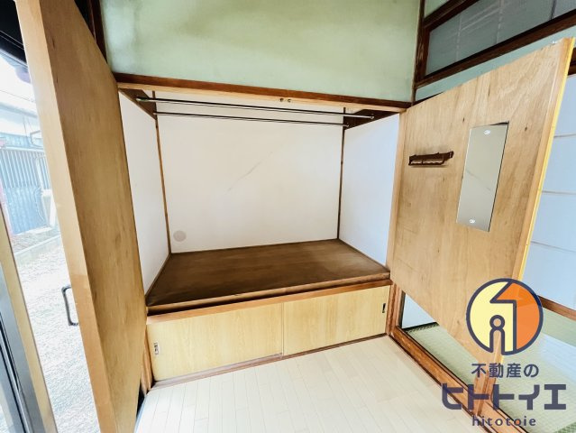 池の本貸家の収納