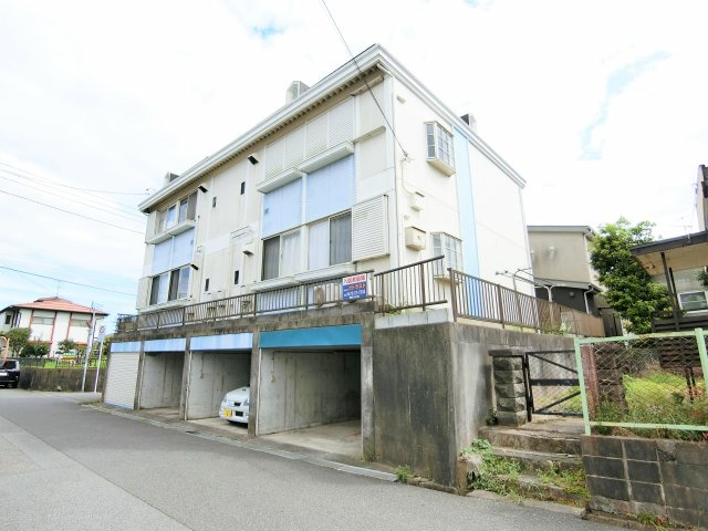 冨士ハイツの外観