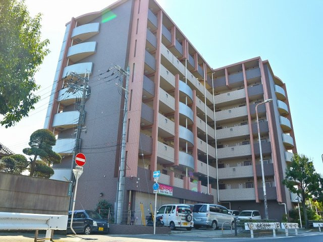 リバーサイド金岡五番館の外観