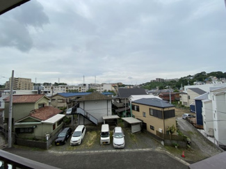 【展望】 | お部屋からの眺望写真です。
3階部分、南向きで心地よい風が流れます。