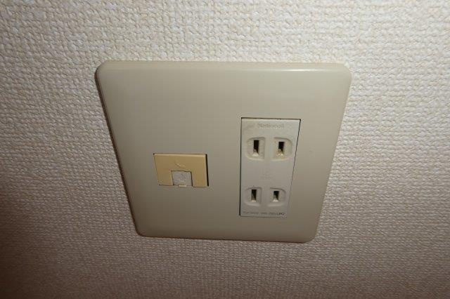 プレジール白楽Aの設備|電話モジュラー