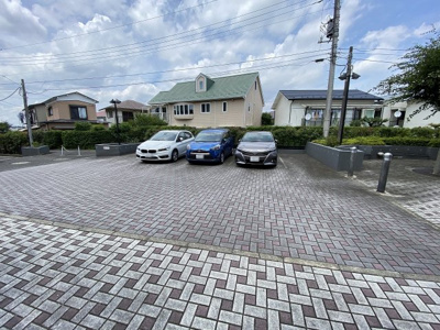 【駐車場】 | コートヒルズ白楽東 | 平置き駐車場