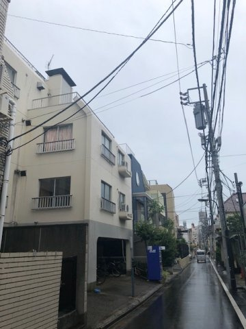 明治マンションの外観