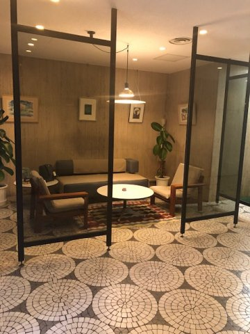 平田ビルのロビー