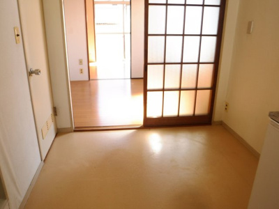 【居間・リビング】 | サニーコーポ