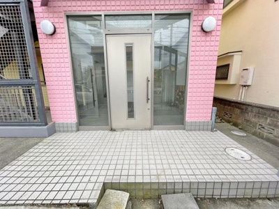 【エントランス】 | インペリアル寿町マンション