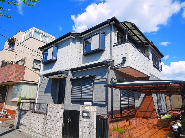 富雄元町4丁目戸建の外観|きれいな外観です