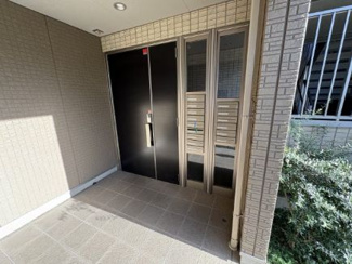 【エントランス】 | Rana Court