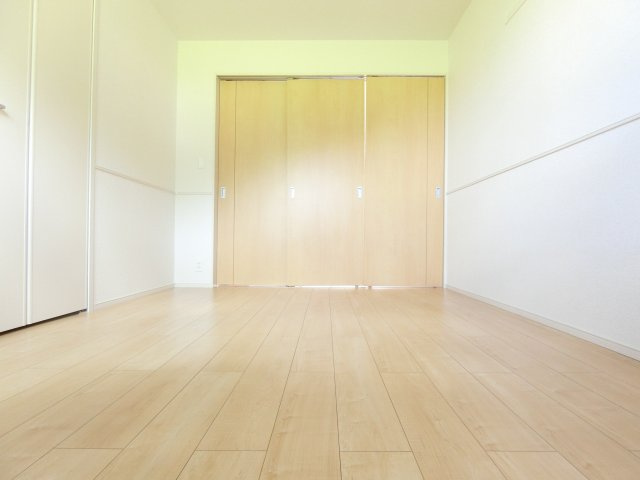 メゾングレイスの寝室