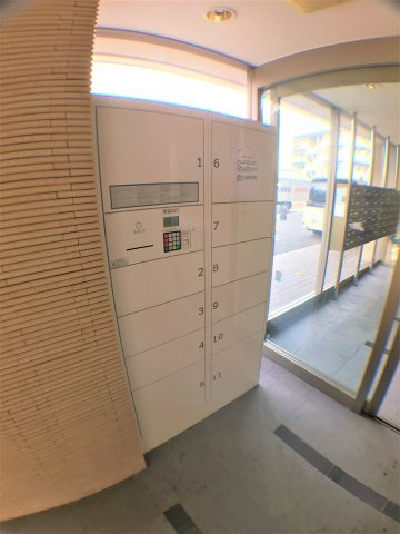 ピュアレジデンスの設備|便利な宅配BOX