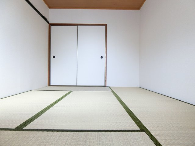 フォーリストハイムＡ棟の和室|別部屋の参考写真