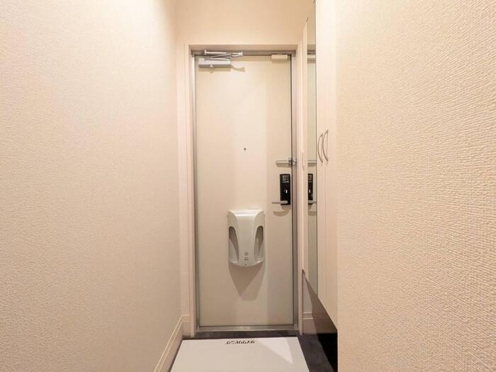 パークフロントMの玄関