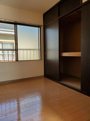 【洋室】 | シュベール秀和