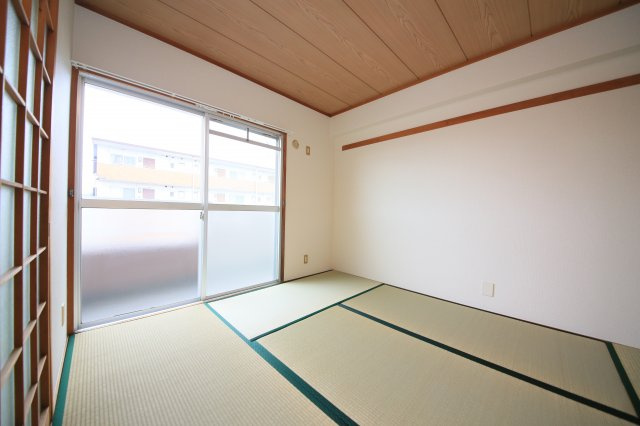 サンモール原の内装