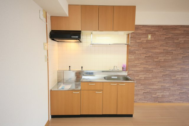 サンモール原のキッチン