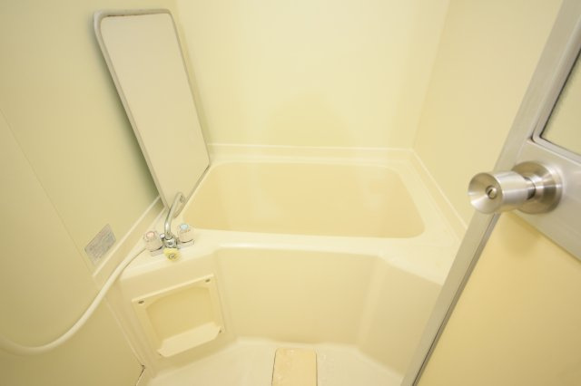 サンモール原の浴室