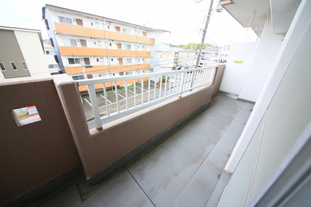 サンモール原のバルコニー