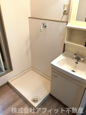 【その他】 | シティ加茂川　B | 室内洗濯機置場