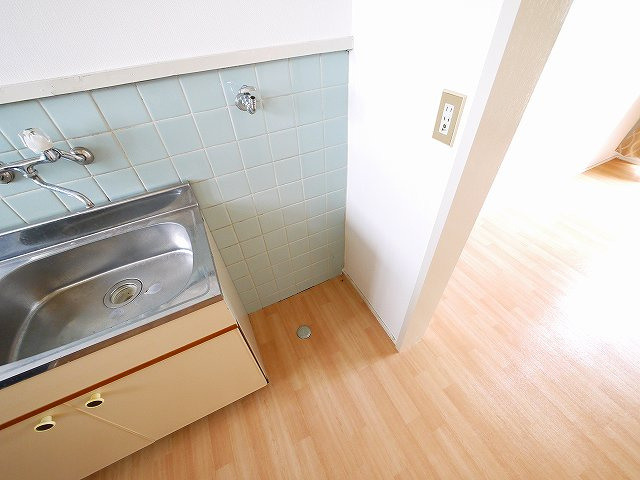 ハイツ福の設備|嬉しい室内洗濯機置き場がございます。