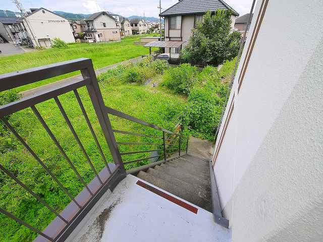 ハイツ福のその他共用部分|共用階段です。