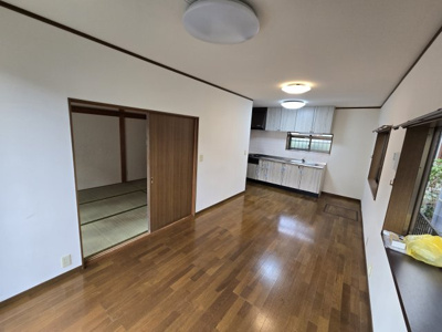 【居間・リビング】 | 佐倉市臼井 貸家