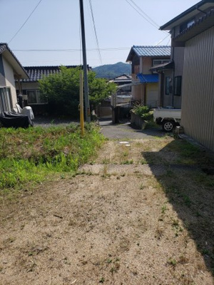 【前面道路含む現地写真】 | 鳥取市東今在家古民家