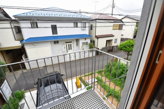 【展望】 | バルコニーからは開放的な景色が眺められます。