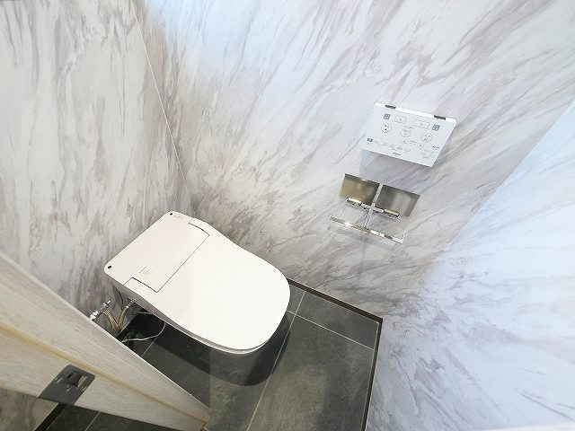 フクダ不動産奈良駅クリスタルビルのトイレ