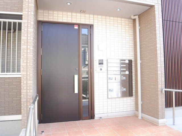 メゾン　アイリスのエントランス