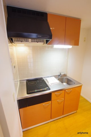 クレアート新大阪セレニティ　仲介手数料無料のキッチン