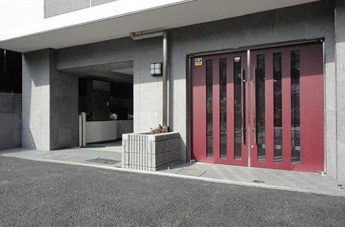 ル・リオン牛込柳町のエントランス|ル・リオン牛込柳町