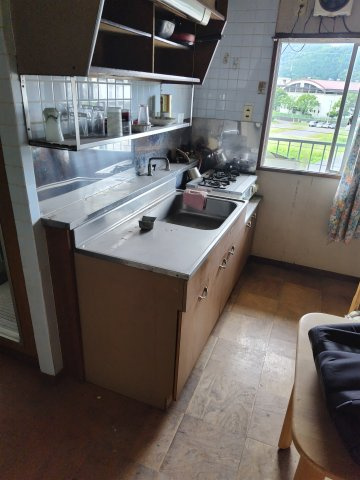 ５２８３５　東海三田洞ハイツのキッチン