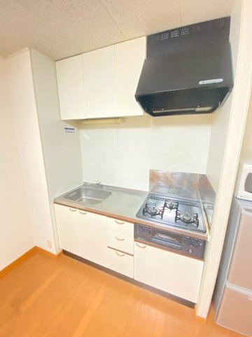 【キッチン】 | レオパレスパーシモン　辻子