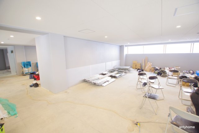 プレサンス新大阪ジェイズ　仲介手数料無料のロビー