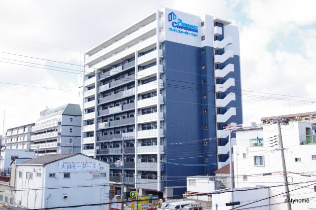 プレサンス新大阪ジェイズ　仲介手数料無料の外観