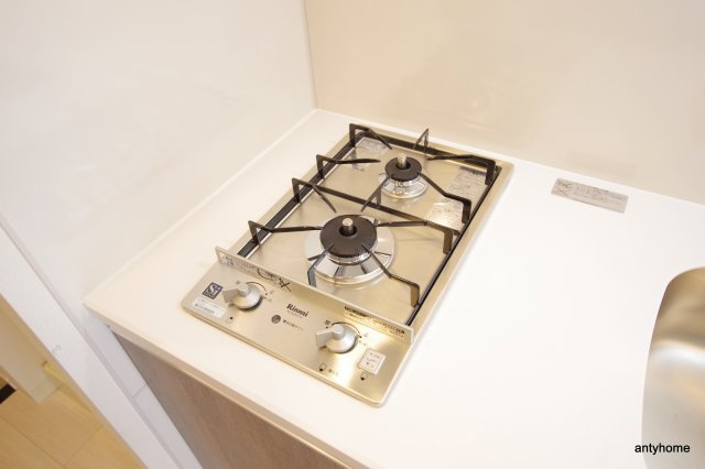 プレサンス新大阪ジェイズ　仲介手数料無料のキッチン