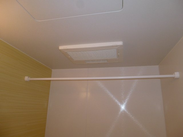 サンリット・ヒルの浴室|浴室乾燥機