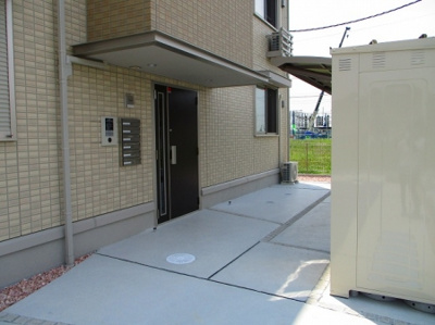 【エントランス】 | COMFORTIA