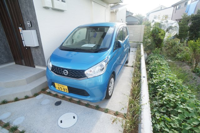 セレーソカーサの駐車場