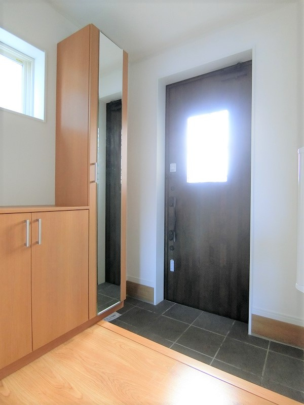 南仙北貸家の玄関