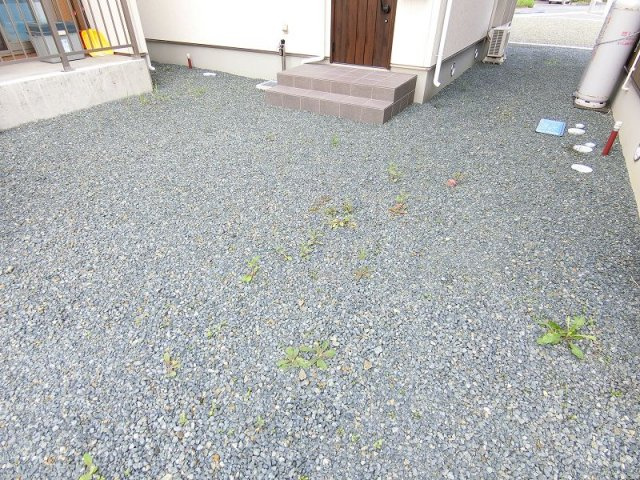 南仙北貸家の駐車場