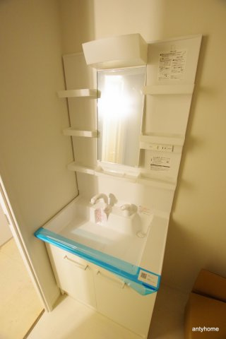 モデラート上町台 仲介手数料無料の洗面所