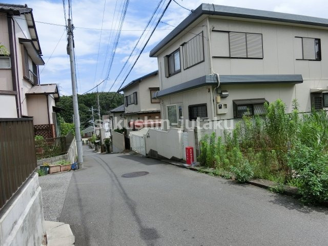 八千代市八千代台東２丁目　売地　建築条件なしの前面道路含む現地写真|北東側４ｍ道路