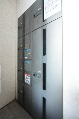 【その他共用部分】 | レヴィーナ東京八重洲通り | 宅配BOX