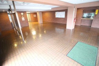 【エントランス】