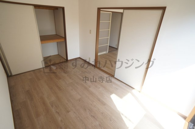 クオーレ宝塚の寝室