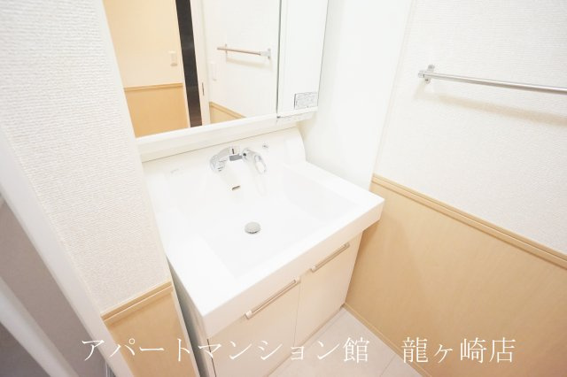 ヴィラ・ロワールの独立洗面台